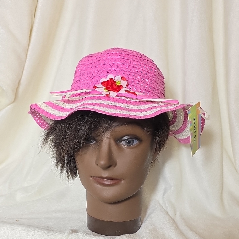 Pink Floral Women's Bucket Hat